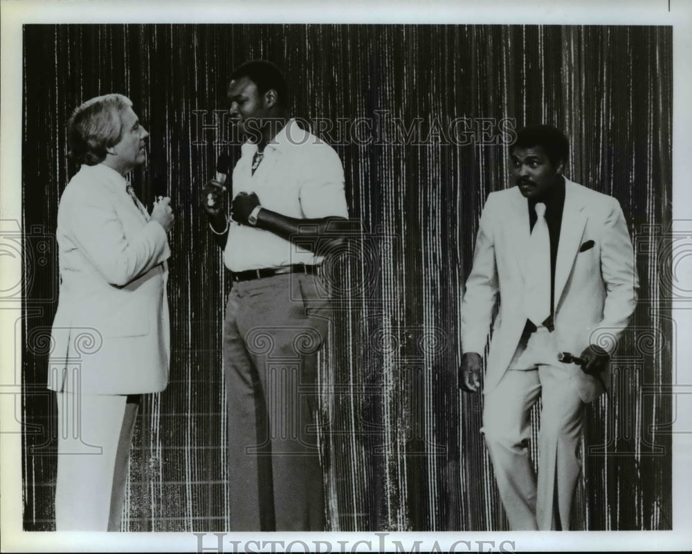 Undated Press Photo Boxers Mohamed Ali & Joe Frazer appearing on a TV show- Historic Images
