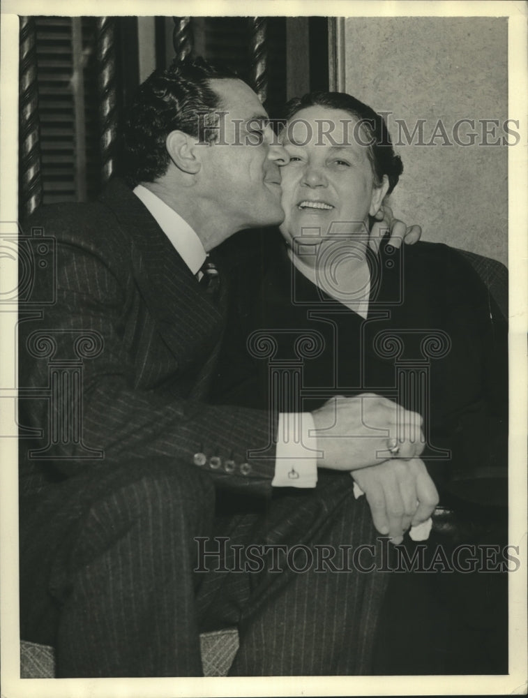 1937 World's Heavyweight Champ Max Baer shown with his mother - Historic Images