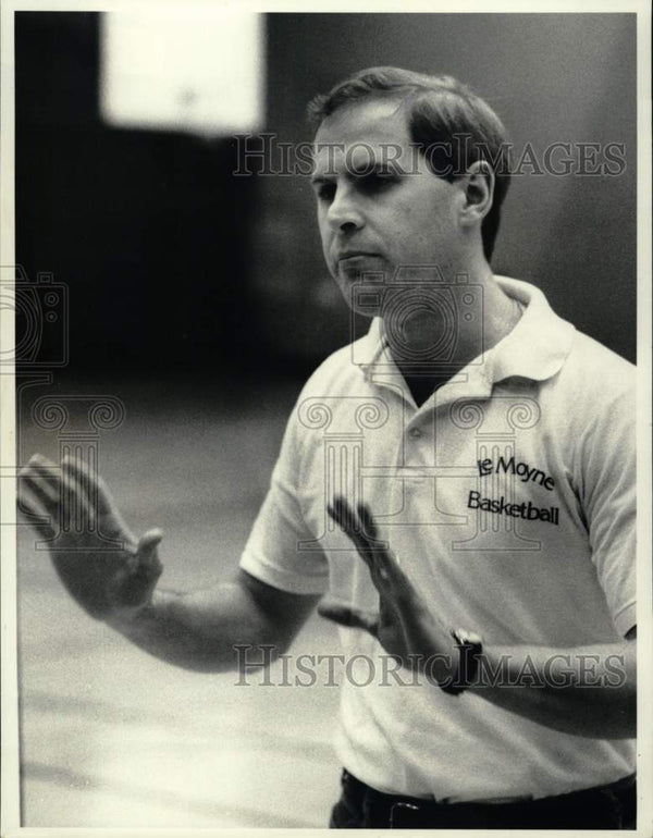 1984 Press Photo John Beilein LeMoyne Basketball Coach Syracuse New 1984-press-photo-john-beilein-lemoyne-basketball-coach-syracuse-new