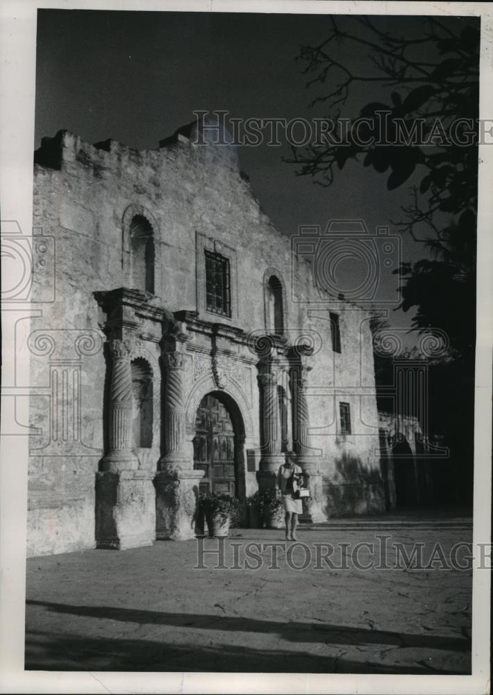 San Antonio Express-News