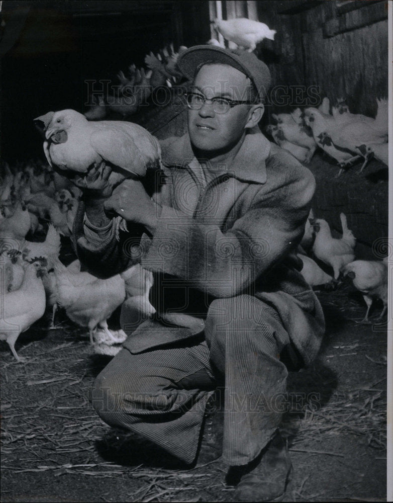 1959 Press Photo Stanley Yankus Jr. Michigan Farmer - DFPD14887- Historic Images