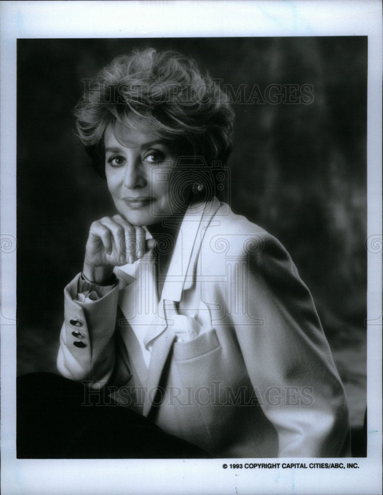 Press Photo Barbara Walters Broadcast Journalist - DFPD21985- Historic Images