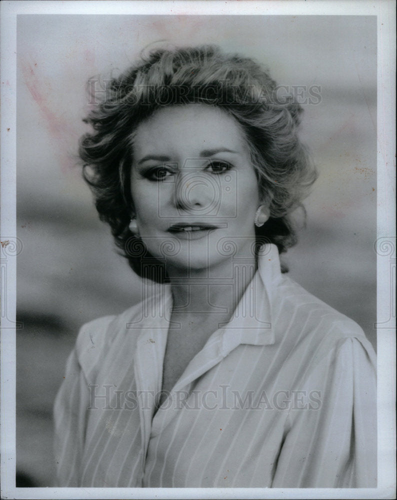 1987 Press Photo Barbara Walters - DFPD21999- Historic Images