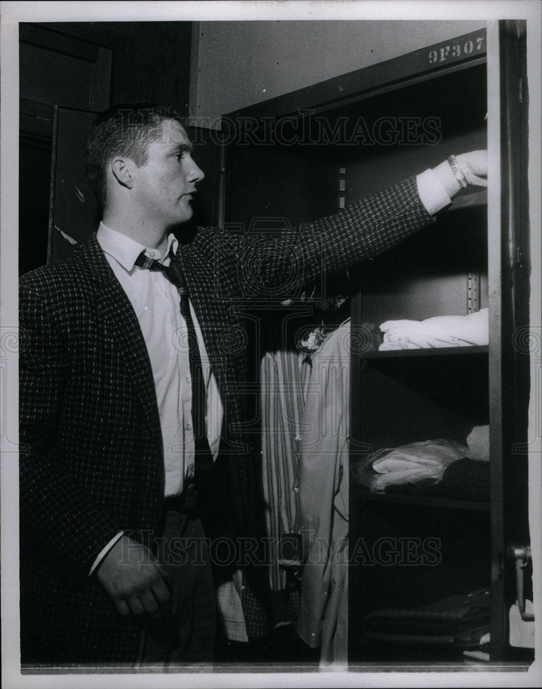 1959 Press Photo Dick Walter Pitcher Michigan - DFPD22087- Historic Images