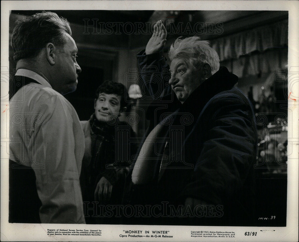 1964 Press Photo Monkey In Winter Jean Gabin MGM Film - DFPD52079- Historic Images