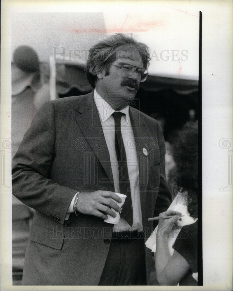 1985 Press Photo Keith Crain Communications Vice Chair - DFPD67077- Historic Images