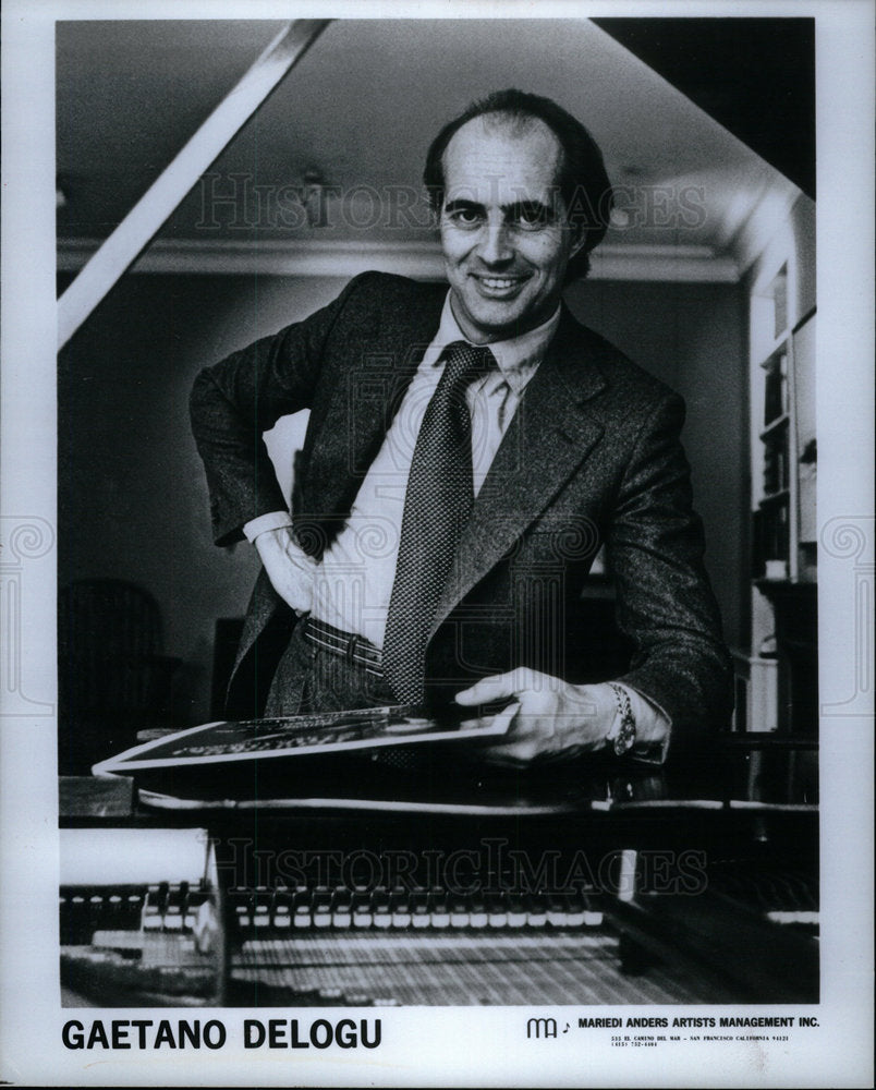 1981 Press Photo Conductor Gaetano Delogu- Historic Images