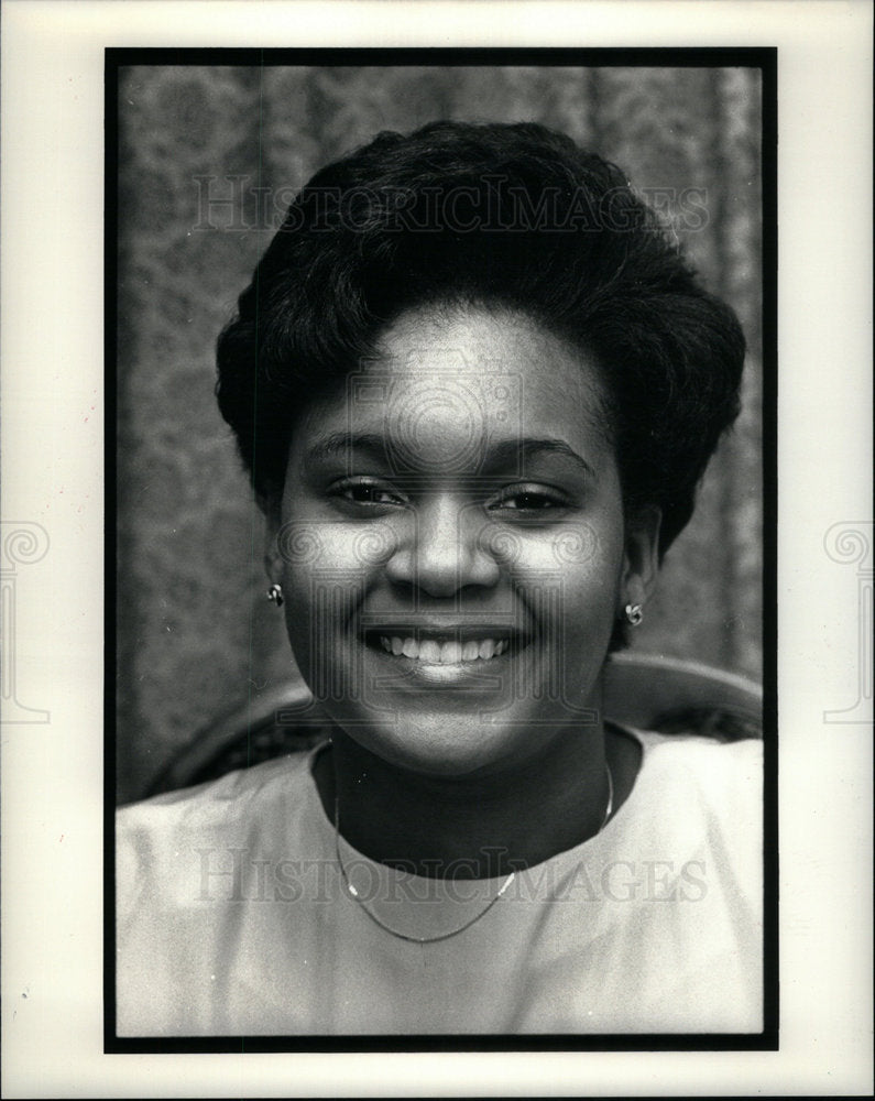 1987 Press Photo black american woman high CAT score - DFPD68477- Historic Images