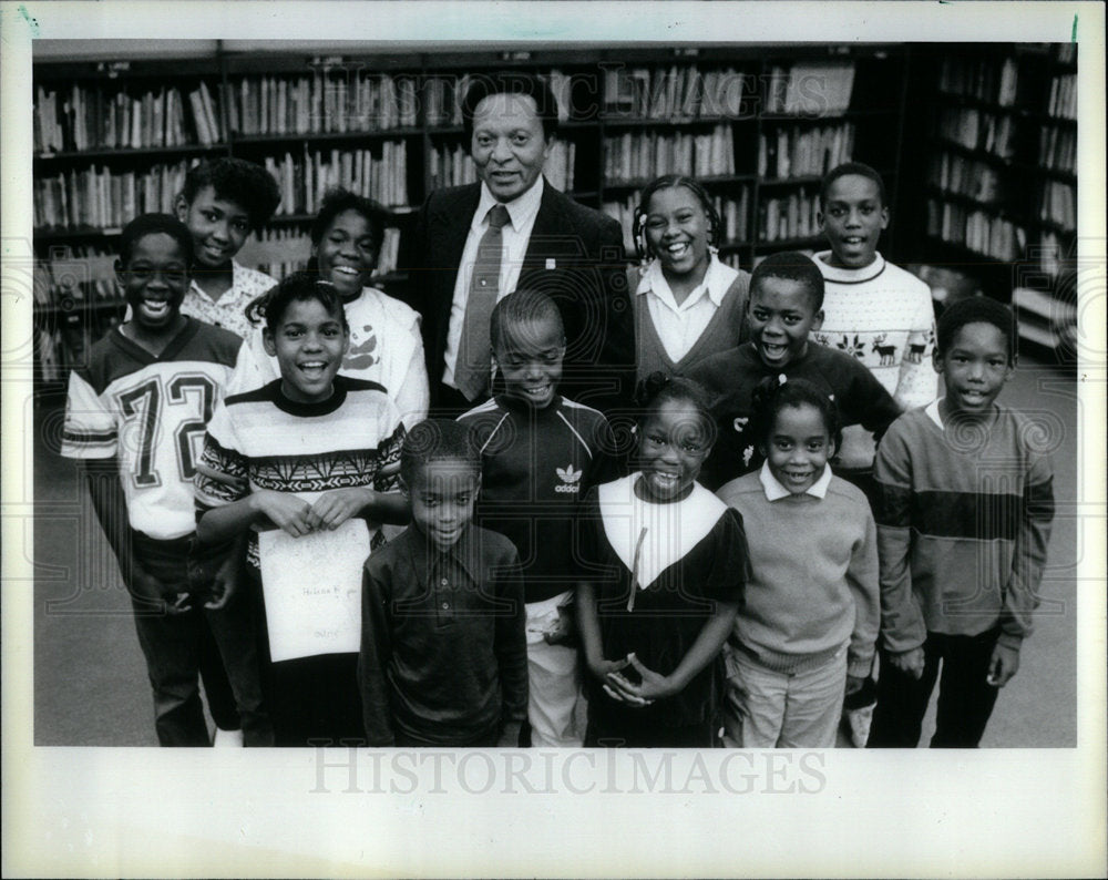 1986 Press Photo phil Robinson - DFPD69165- Historic Images