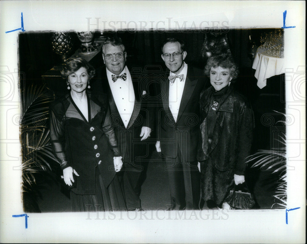 1992 Press Photo Aviva Robinson - DFPD69583- Historic Images