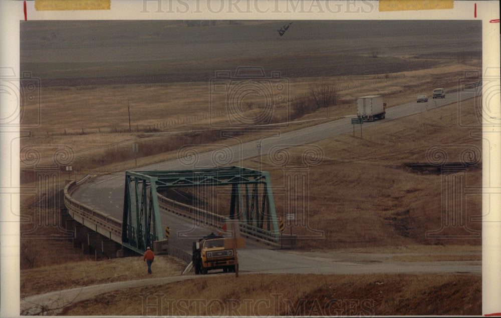 1989 Press Photo Highway 24 Keytesville Missouri Road - DFPD73703- Historic Images