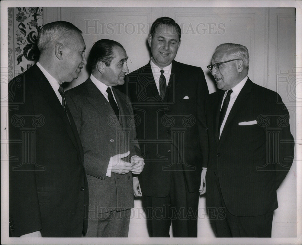 1960 Press Photo A. Alfred Taubman - DFPD74285- Historic Images