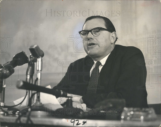 1964 Press Photo The Big Clash On The Nation's Economy- Historic Images