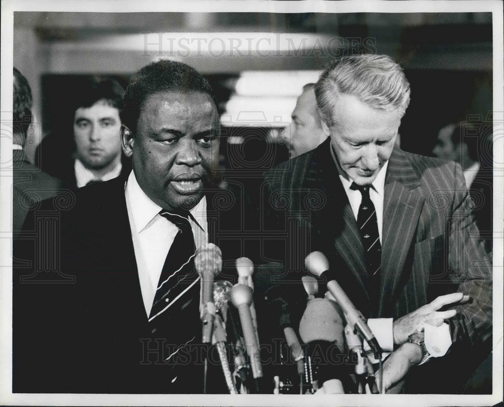 1979 Press Photo Rev. Ndabaningi Sithole and Prime Minister Ian Smith- Historic Images