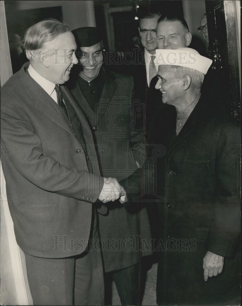 1964 Press Photo India&#39;s Prime Minsiter Meets Britain&#39;s Prime Minister For Talk- Historic Images