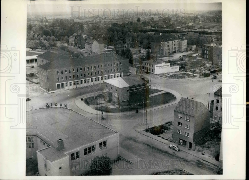 Press Photo Wesel-- City of Peter Minuit Reconstructed After 8 Years - KSB32253