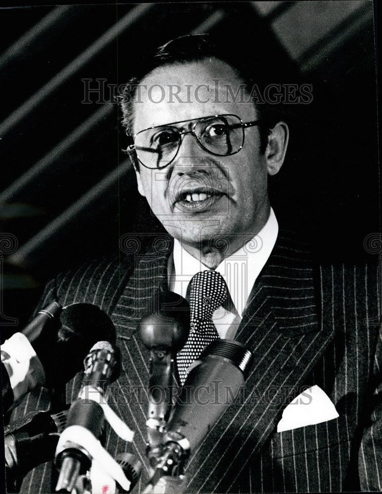 1976 Press Photo Prime Minister of Luxembourg,Mr. Gasron Thorn - KSB39657