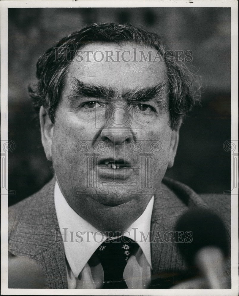 1982 Press Photo Mr. Dennnis Healy - KSB40497- Historic Images