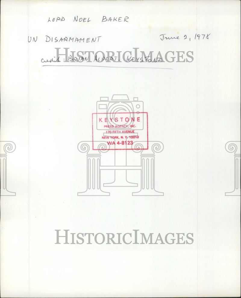 Load image into Gallery viewer, 1978 Press Photo Lord Noel Baker, UN Disarmament - KSB40553
