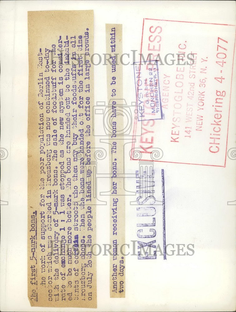 Press Photo Bons Are Handed Out To Help Poor Buy Food In Germany - KSB40671