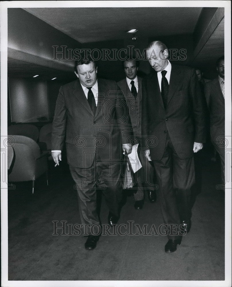 1978 Press Photo Sec Gen. Kurt Waldheim/Martti Ahtisaari Nauibie UN Commissioner