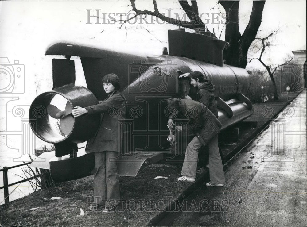 1974 Press Photo Small Sub at Deuteches Museum in Munich - KSB45209