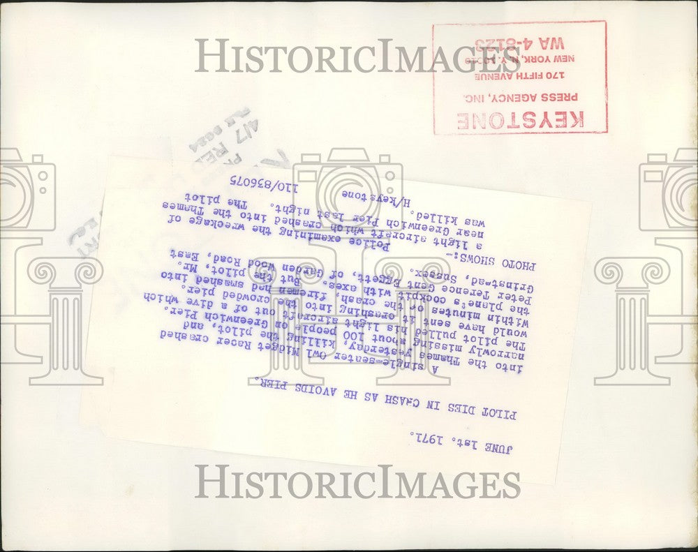 1971 Press Photo Peter Terence Gent Egget Plane Crash Accident - KSB46781