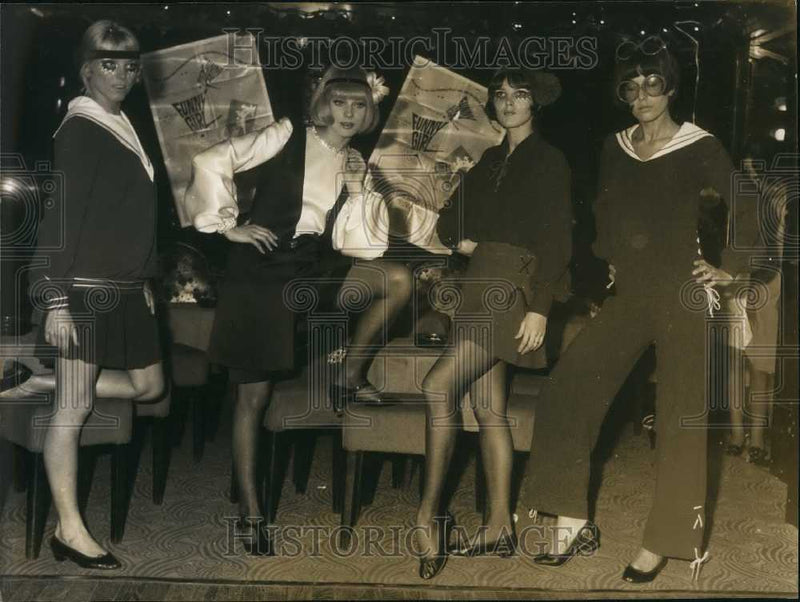 Load image into Gallery viewer, 1968 Press Photo Fashions from the Streisand Movie "Funny Girl" - KSB49553
