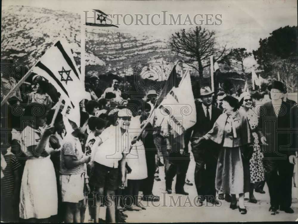 1957 Press Photo Israeli President Yitzak Ben Zvi Visits Marseille - KSB49967- Historic Images