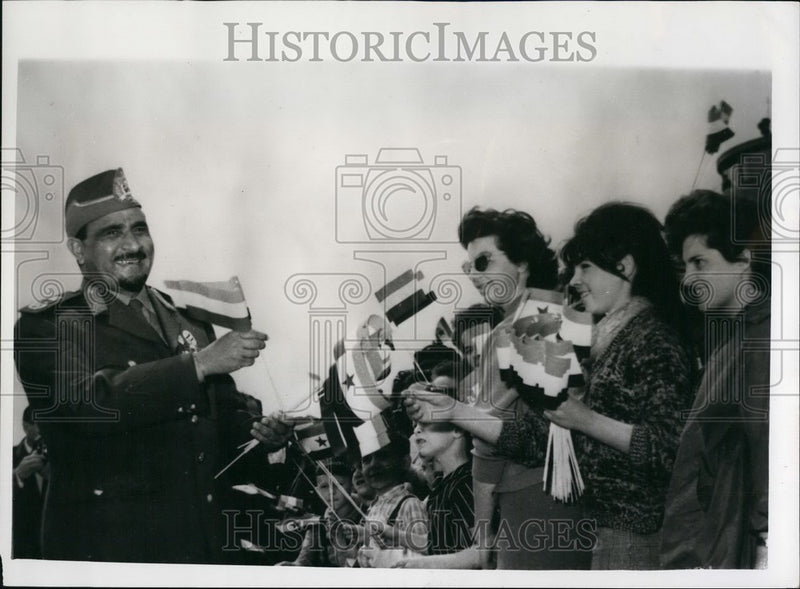 Load image into Gallery viewer, 1964 Press Photo President Abdullah Al Sallal Welcomed By Hungary - KSB50367
