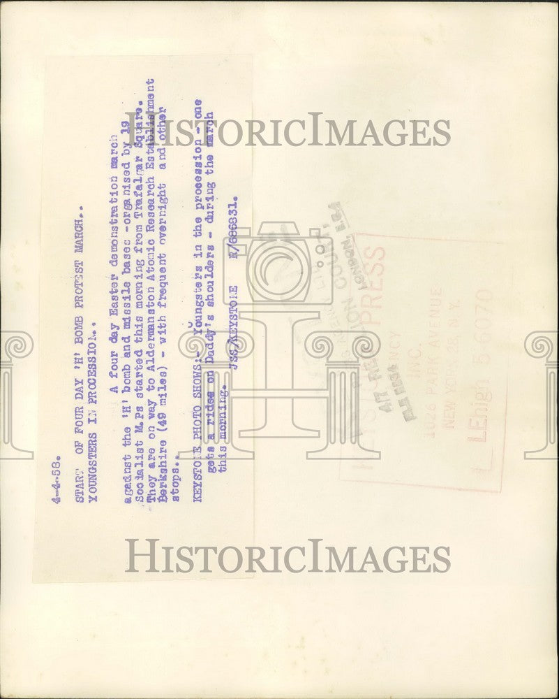 1958 Press Photo H Bomb Protest March youngster in procession Trafalgar Square