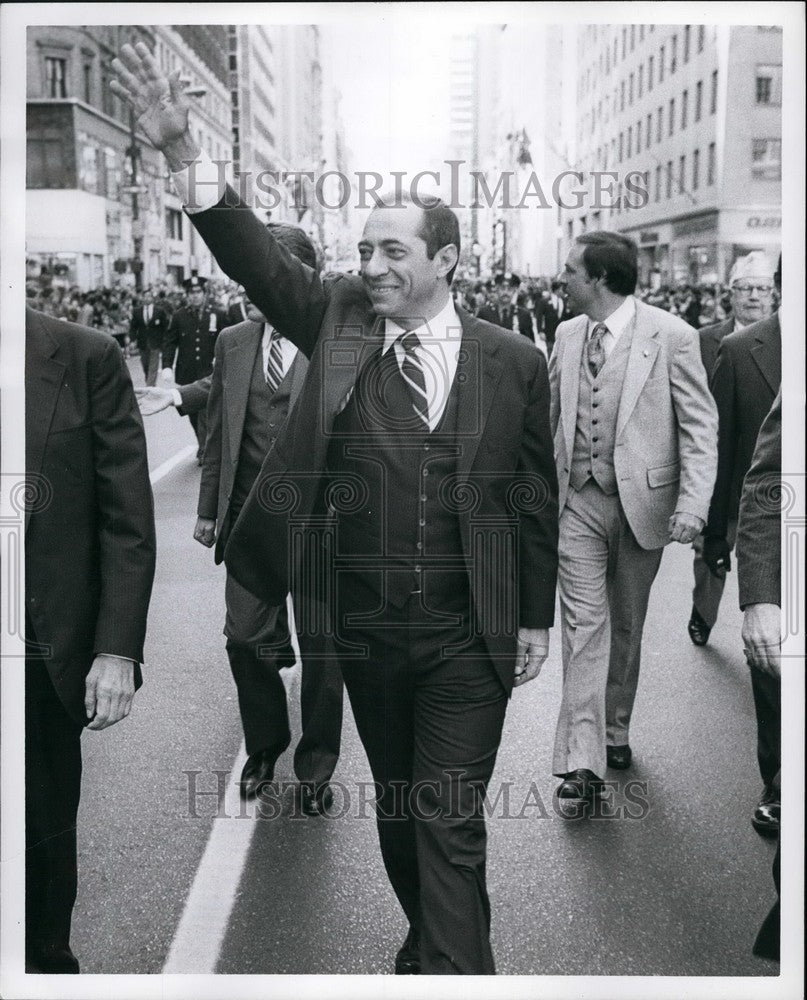 1982 Press Photo New York City Columbus Day Parade Lt. Governor Mario Cuomo