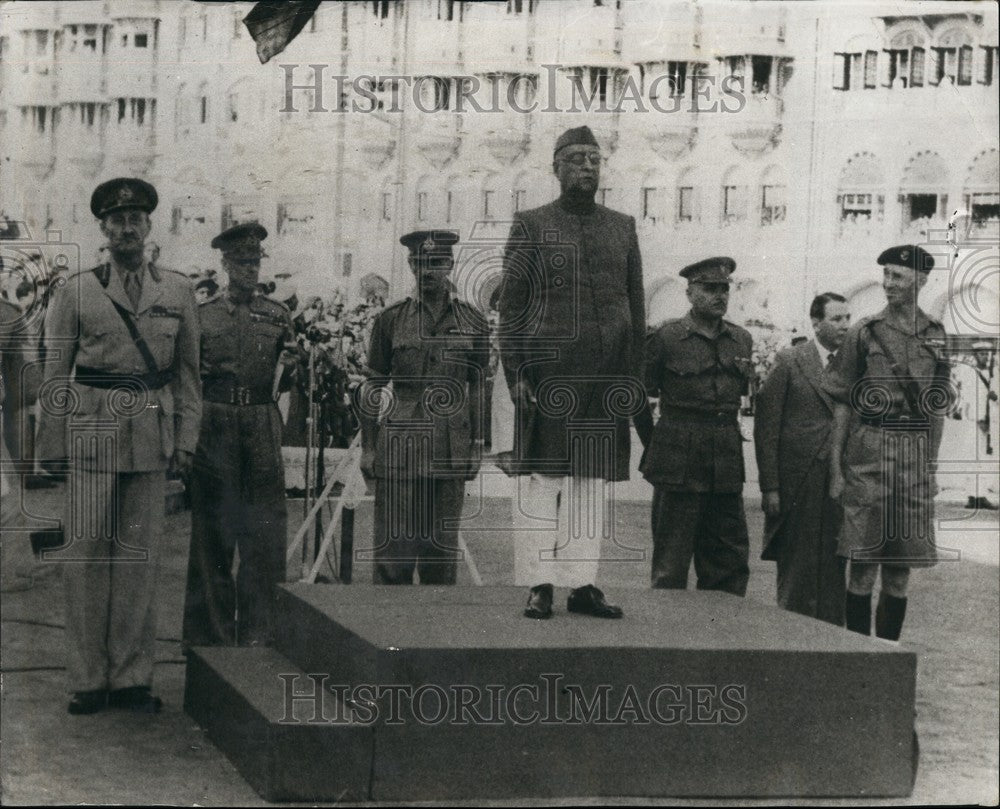 1948 Press Photo India gave a ceremonial farewell to British Army, - KSB59259- Historic Images