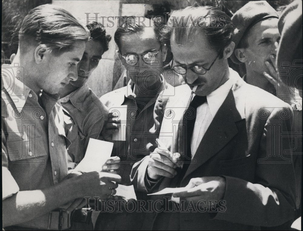 Press Photo Memachem Beigin - KSB74325