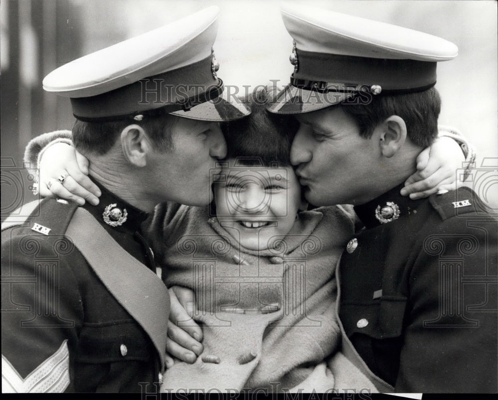 Press Photo Birgit Muller and military men- Historic Images