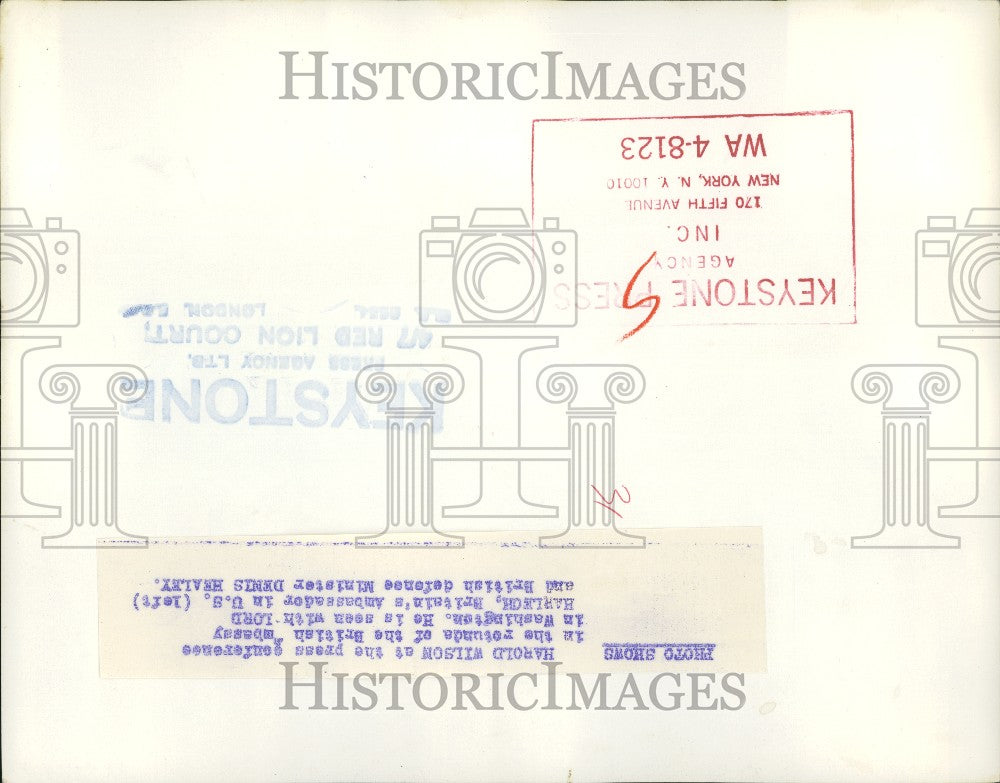 Press Photo Harold Wilson, Lord Harlech, Denis Healey - KSG11549