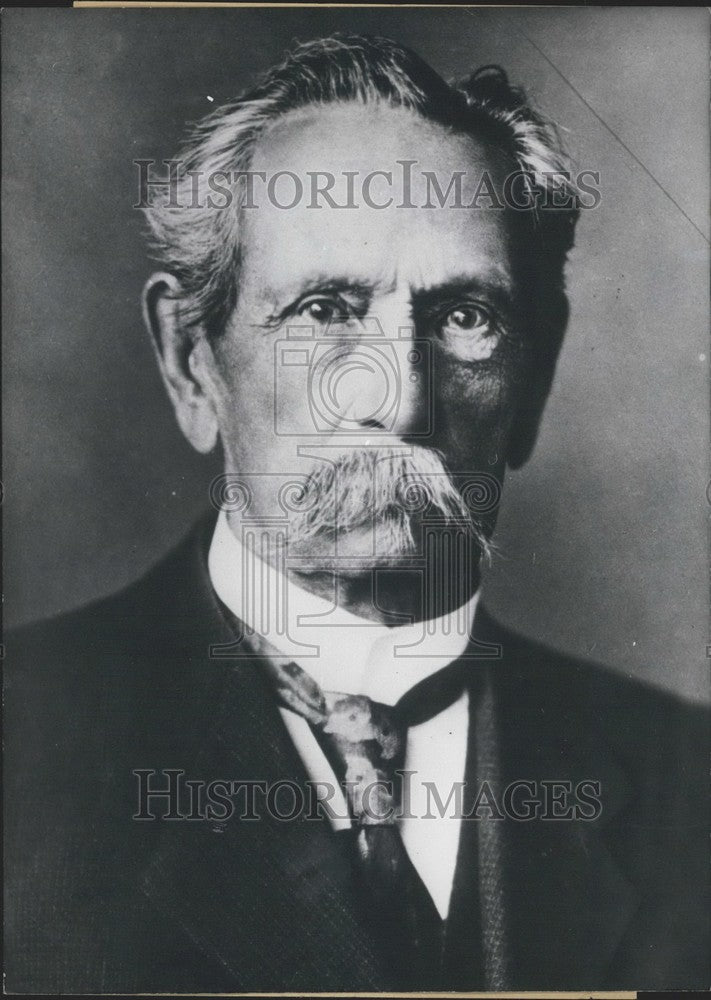 Load image into Gallery viewer, 1969 Press Photo Carl Friedrich Benz - Father of the Automobile - KSK03151
