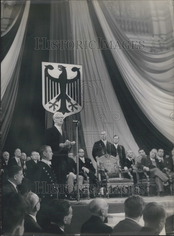 1961 Press Photo German President Heinrich Luebke Responds to Welcome - Historic Images