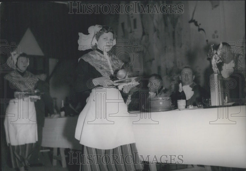 Load image into Gallery viewer, 1956 Press Photo Woman in Regional Norwegian Dress
