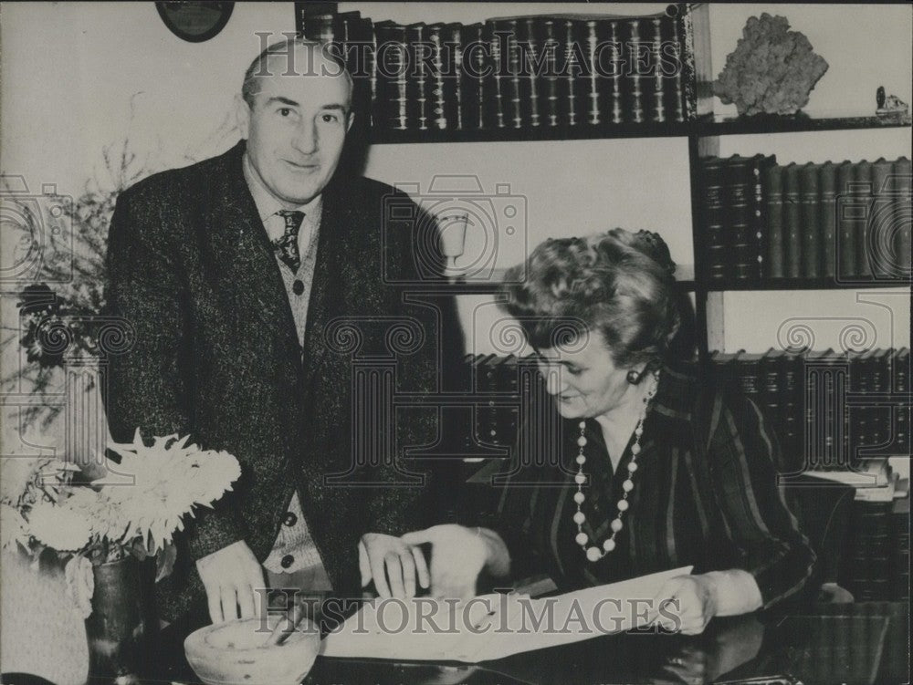 1964 Press Photo Mayor of Moliere-sur-l'Alberte: Madame Claire Ferrie