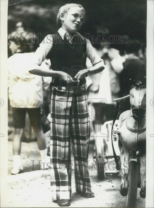1973 Press Photo New Man Boys Brown, Beige, & White Plaid Wool Tartan Pants