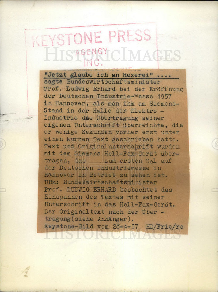 1957 Press Photo German Economic Minister Erhard. Industrial Fair in Hannover.