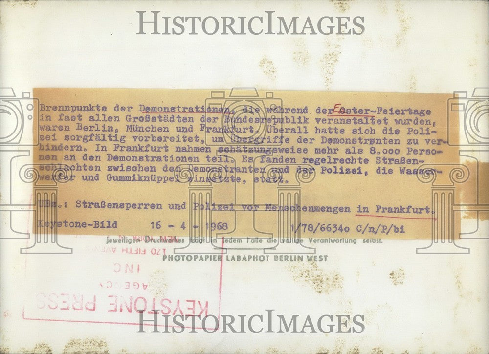 1968 Press Photo Eastern Sunday Protests in Frankfurt.