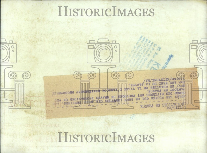 Load image into Gallery viewer, 1962 Press Photo Flooded Quarter of the City of Alencon
