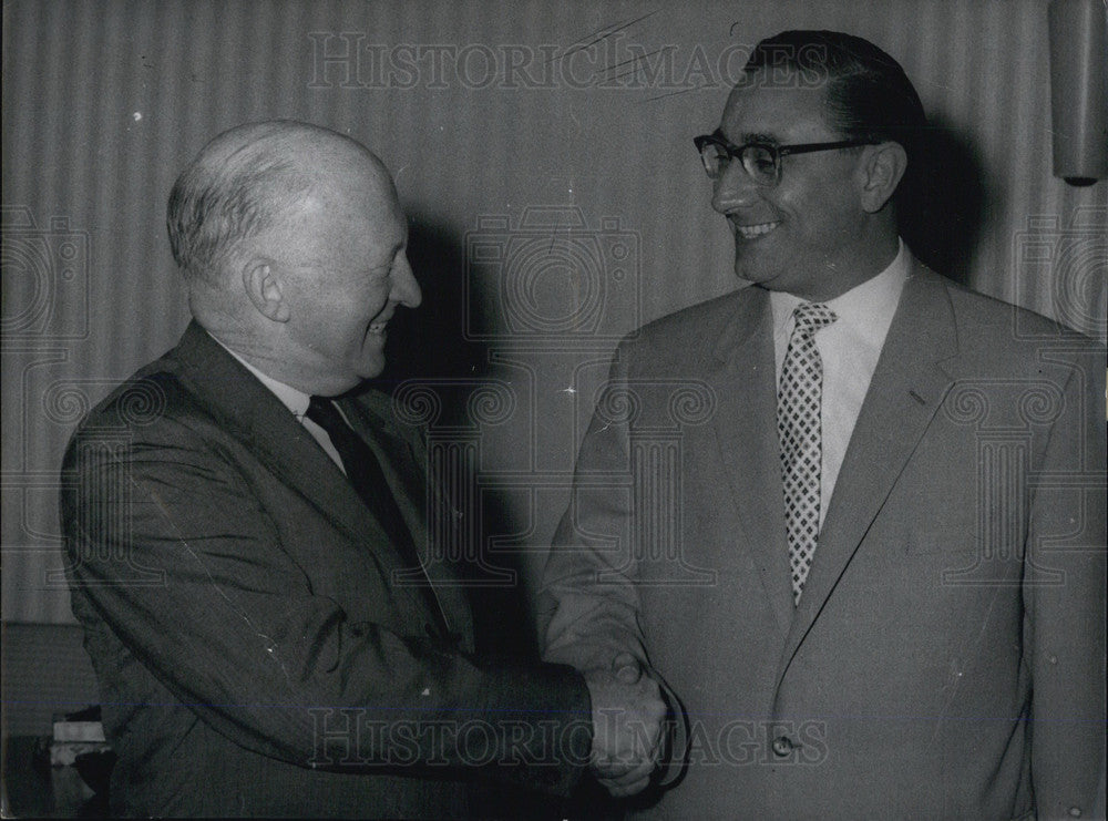 1959 Press Photo Assistant Army Secretary Roderick and Berlin&#39;s Mayor F. Anrehm- Historic Images