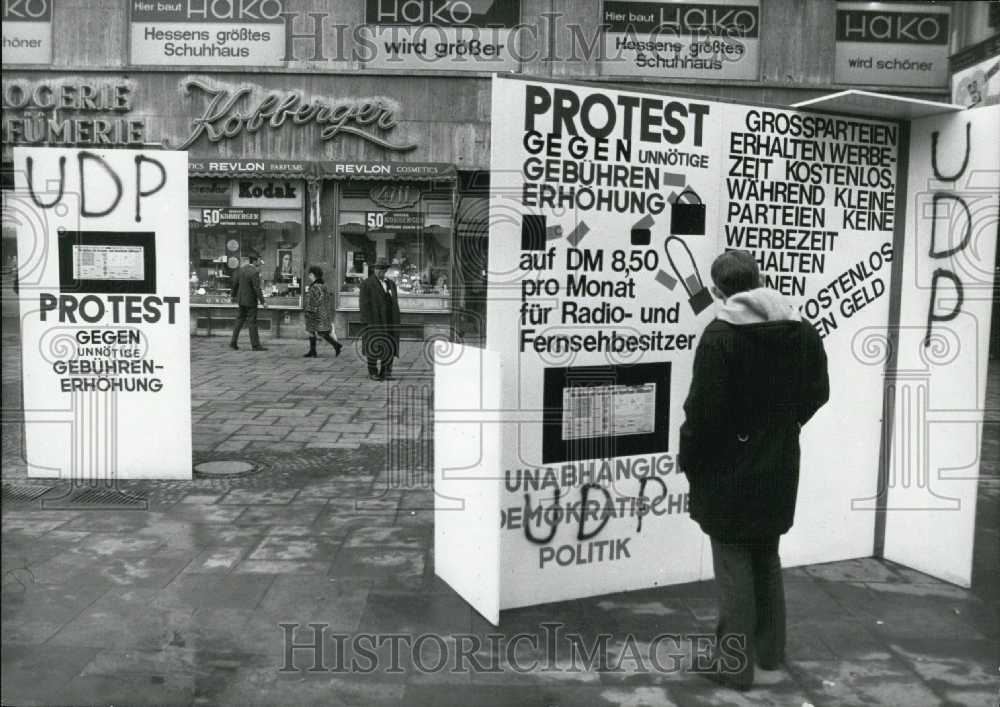 1970 Press Photo Private Polling Station in Frankfurt. UDP Party.- Historic Images