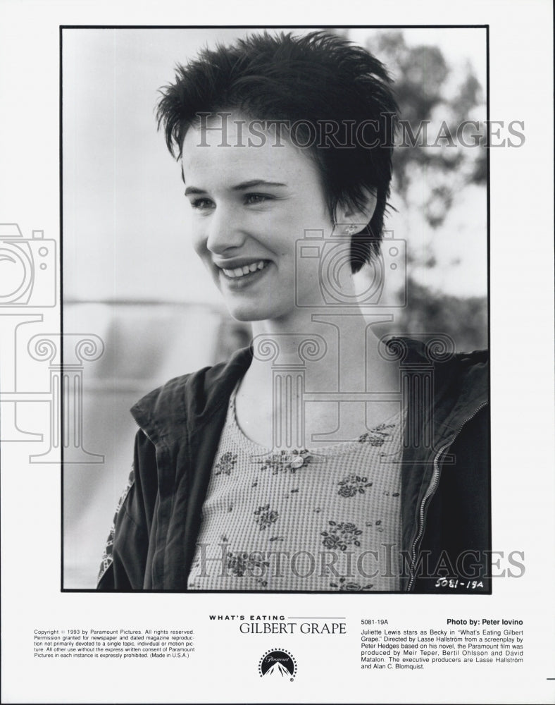 1993 Press Photo Actress Juliette Lewis Stars In &quot;What&#39;s Eating Gilbert Grape&quot;- Historic Images