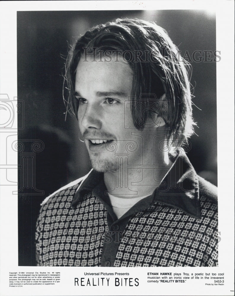 1994 Press Photo Actor Ethan Hawke In Movie "Reality Bites"- Historic Images