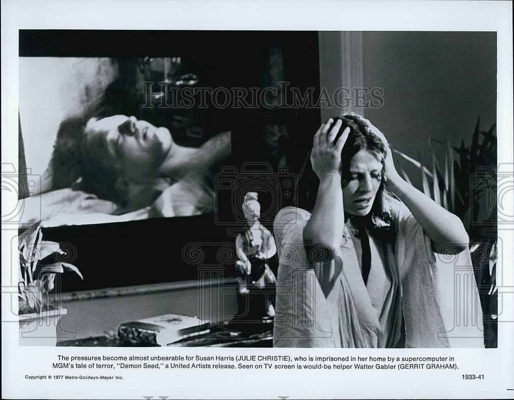 1977 Press Photo Julie Christie in &quot;Demon Seed&quot;- Historic Images