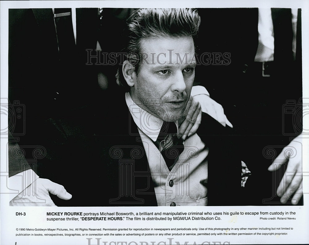 1990 Press Photo Mickey Rourke in &quot;Desperate Hours&quot;- Historic Images